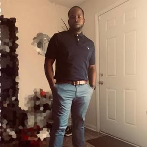 Meet your Posher, Derrick